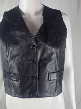 Woodbury Classic Black Leather Button Vest